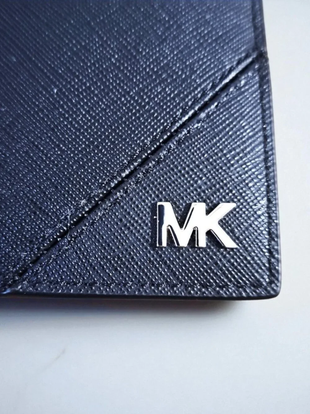Michael Kors Men’s Black & Blue Card Case Wallet with Metallic Logo NWT